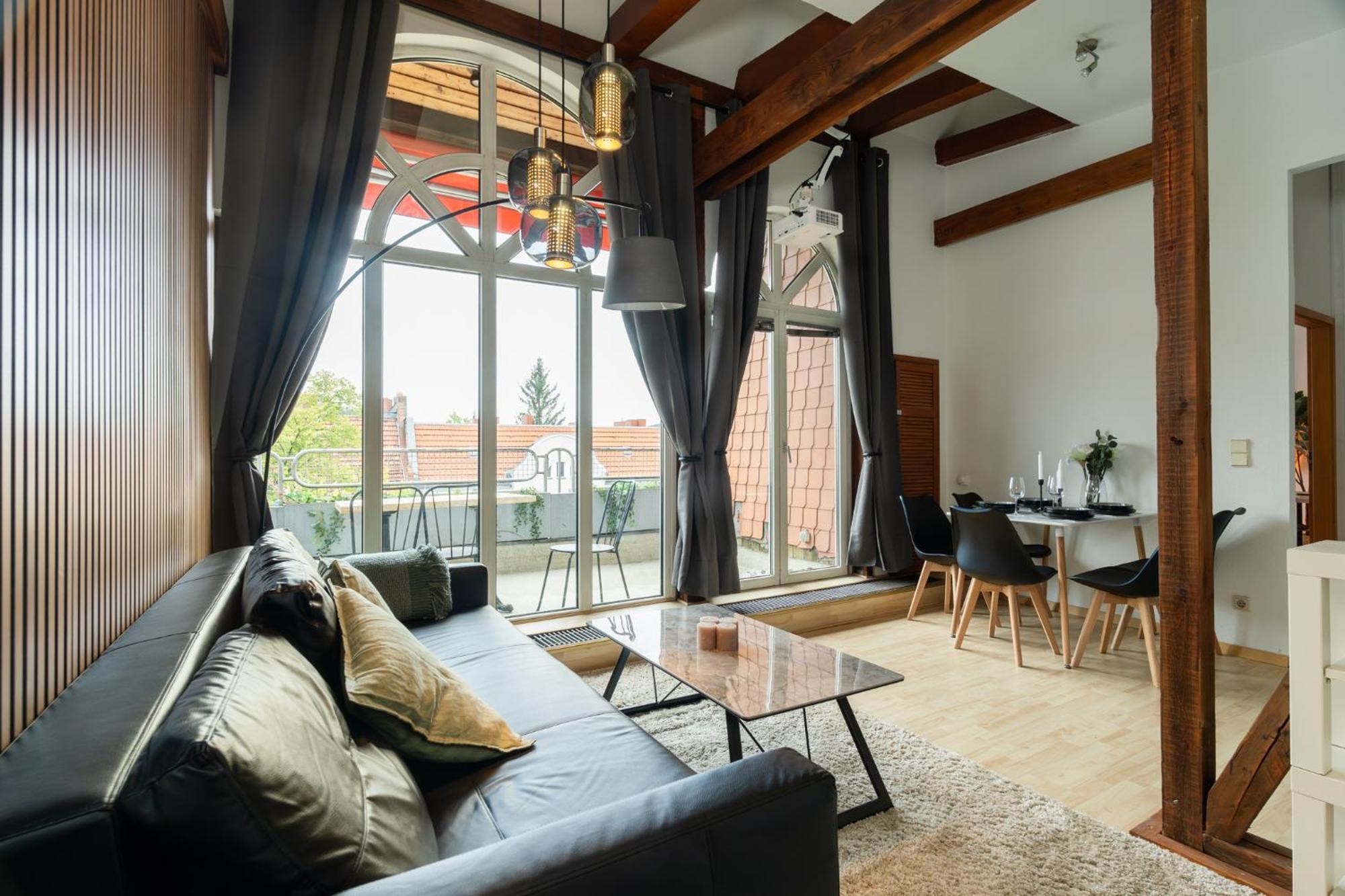 Staywell - Lichtdurchflutetes Apartment Mit Terasse Berlim Exterior foto